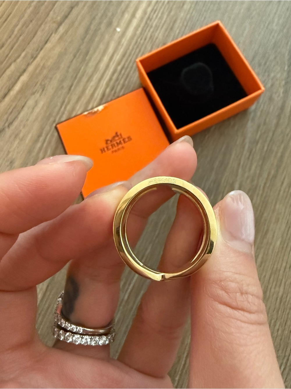 HERMES Paris Ruban Scarf Ring Gold Tone - Picture 7 of 8